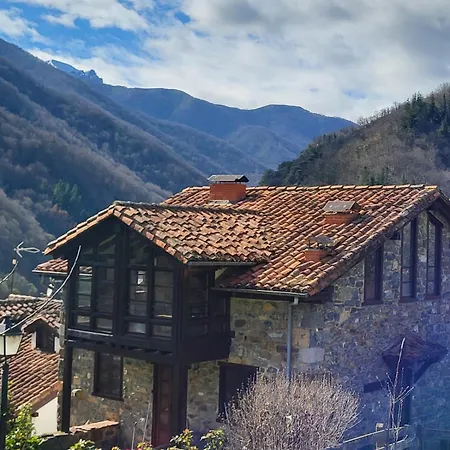 Explora Picos De Europa Cosgaya