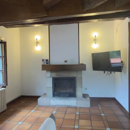 Explora Picos De Europa 木屋 科斯加亚